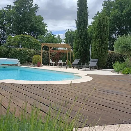Piscine Petanque * Le Teich